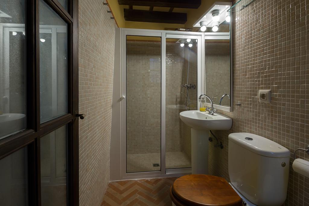 Holi-Rent Historic House Next To The Alcazar Lejlighed Sevilla Eksteriør billede