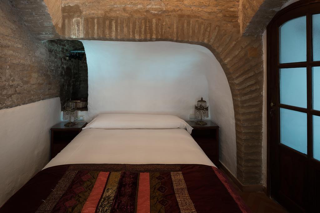 Holi-Rent Historic House Next To The Alcazar Lejlighed Sevilla Eksteriør billede